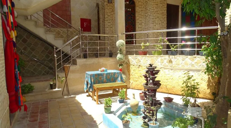 Golestan Raz Traditional Residence in Shiraz