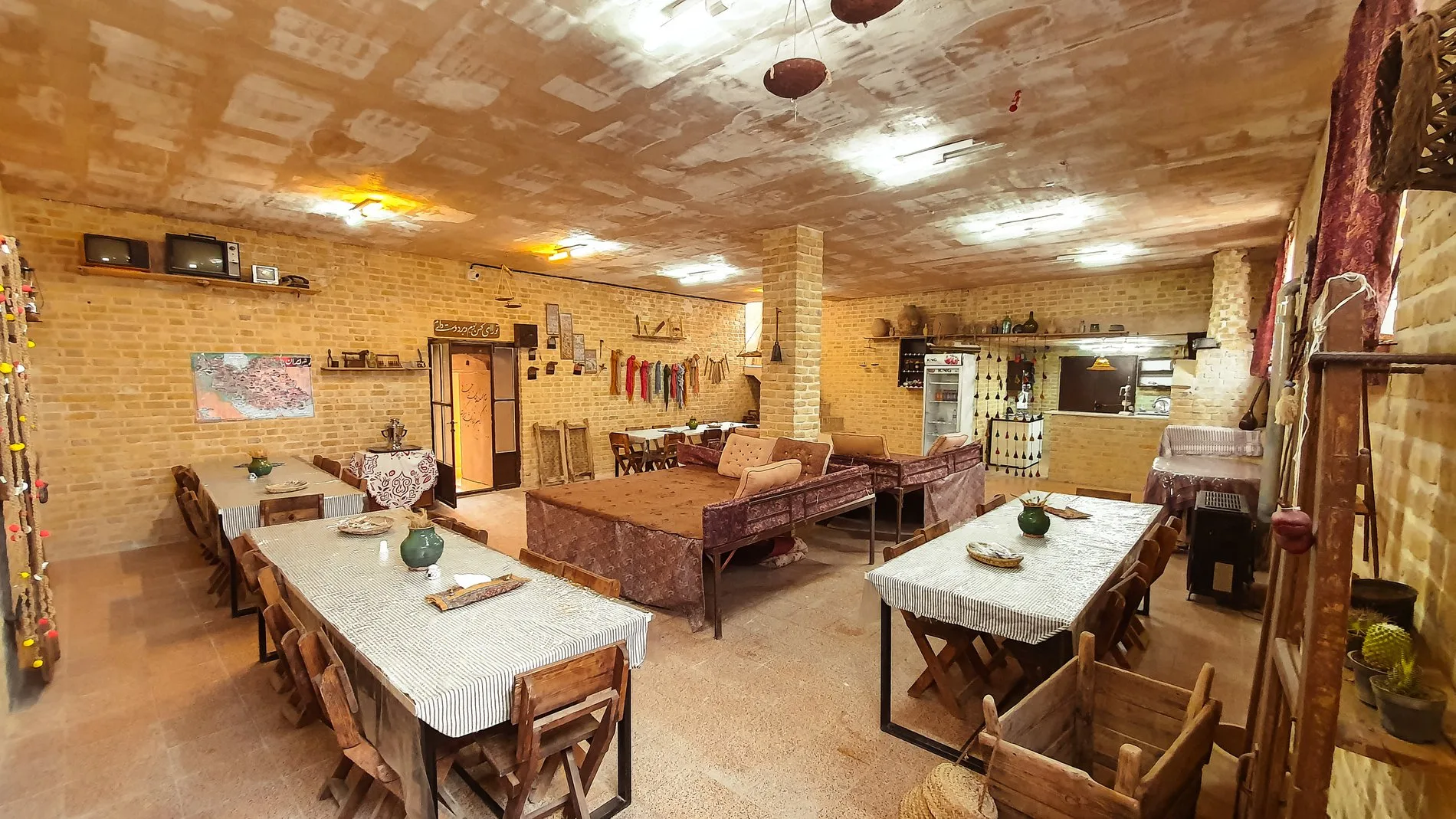 Kadkhoda Eco-Lodge, Fahraj, Yazd (2) Kadkhoda Eco-Lodge in Fahraj, Yazd