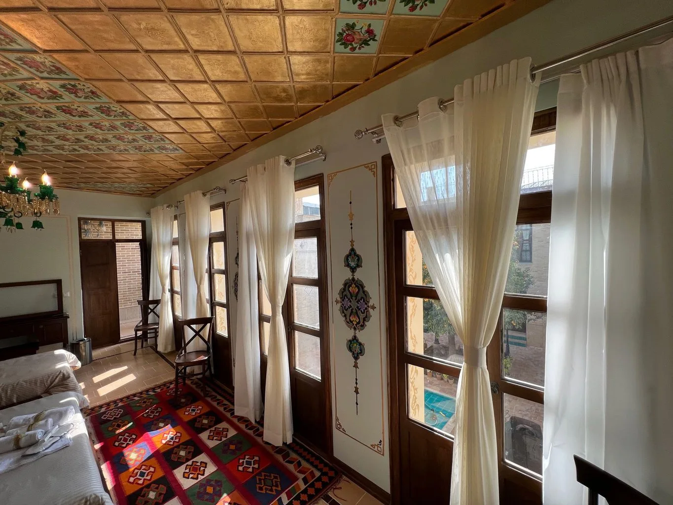 Rouzbahan Traditional Residence in Shiraz