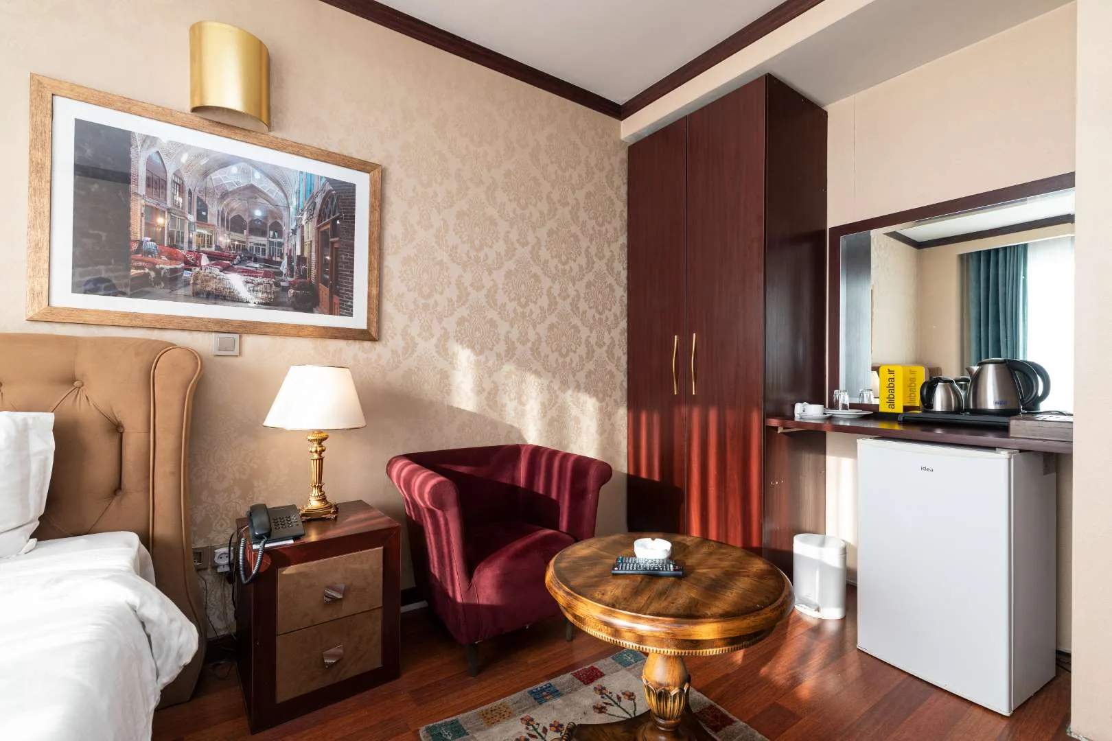 Taj Mahal Apartment Hotel Tehran